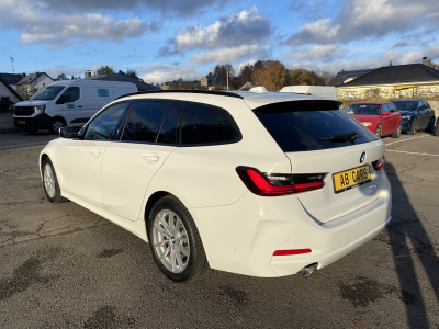 BMW 318 318d A G21 Touring - ACC - Keyless - Head up Display