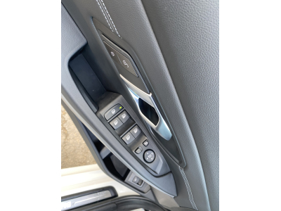 BMW 318 318d A G21 Touring - ACC - Keyless - Head up Display