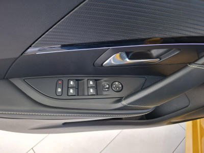 Peugeot 208 GT PACK 1.2 STOP&START 100 EAT8, CUIR, NAVI , CAMERA