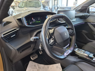 Peugeot 208 GT PACK 1.2 STOP&START 100 EAT8, CUIR, NAVI , CAMERA