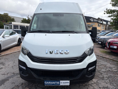 Iveco Daily Kasten HKa 35 S ... V Radstand 3520 L