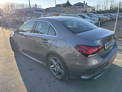 Mercedes-Benz A 180 AMG-LINE 136CV