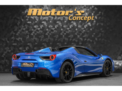Ferrari 488 Spider 3.9 V8 - BLU CORSA