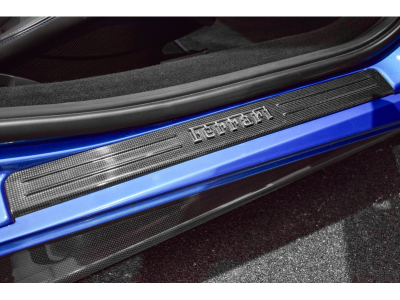 Ferrari 488 Spider 3.9 V8 - BLU CORSA