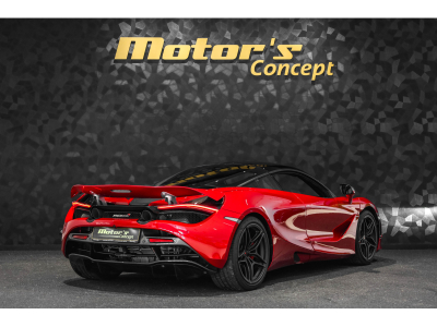 McLaren 720S PERFORMANCE COUPÉ - MEMPHIS RED - SPECIAL PAINT
