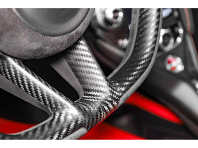 McLaren 720S PERFORMANCE COUPÉ - MEMPHIS RED - SPECIAL PAINT