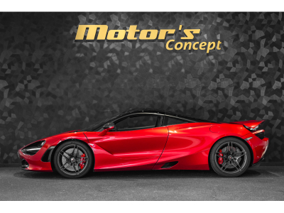 McLaren 720S PERFORMANCE COUPÉ - MEMPHIS RED - SPECIAL PAINT