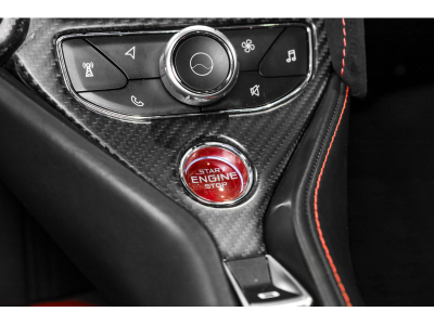 McLaren 720S PERFORMANCE COUPÉ - MEMPHIS RED - SPECIAL PAINT