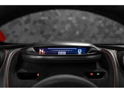 McLaren 720S PERFORMANCE COUPÉ - MEMPHIS RED - SPECIAL PAINT