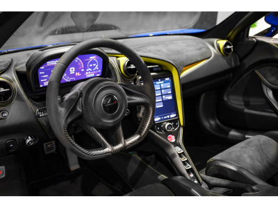 McLaren 720S PERFORMANCE COUPÉ - PACK CARBONE - MSO PAINT