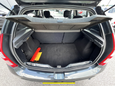 Dacia Sandero 1.2i 75 Lauréate