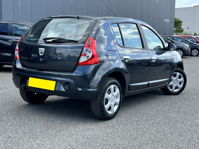 Dacia Sandero 1.2i 75 Lauréate