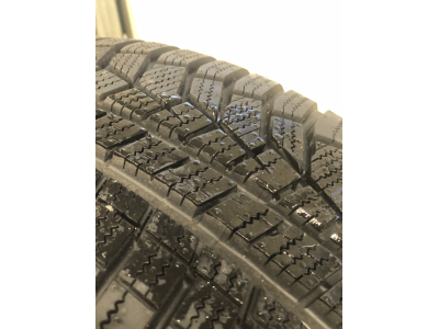 Jantes alu + Pneus hiver 17