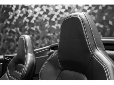 Porsche 992 Turbo S Cabriolet PDK