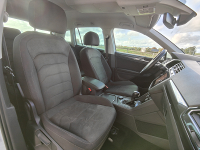Volkswagen Tiguan 2.0 TDI DSG 4MOTION CARPLAY GPS LED