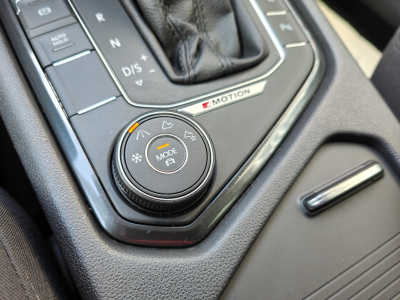 Volkswagen Tiguan 2.0 TDI DSG 4MOTION CARPLAY GPS LED