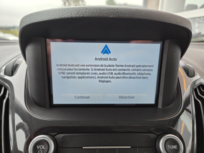Ford Tourneo Connect 1.5 TDCI GPS CARPLAY CAMERA SIEGES CHAUFFANTS