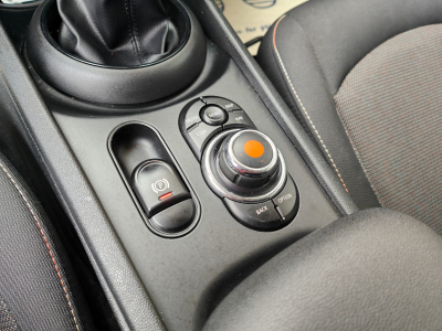 MINI One Clubman 1.5i CLIM AUTO GPS BLUETOOTH RADAR ARR