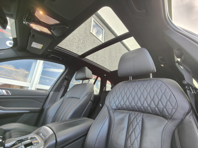 BMW X5 X5 XDRIVE45e PACK M PLUG-IN CARPLAY SUSPENSION PNEU