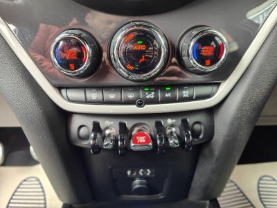 MINI Cooper S Countryman 2.0  ALL4 4X4 CUIR GPS BLUETOOTH LED