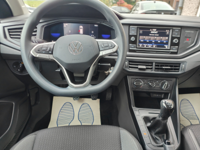 Volkswagen Polo 1.0 TSI CARPLAY RADAR AV + ARR CLIM BLUETOOTH LED