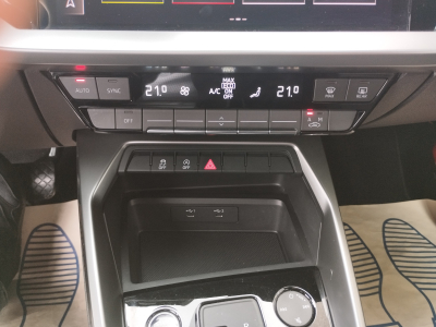 Audi A3 Sportback 35 TDi S-TRONIC CARPLAY BUSINESS