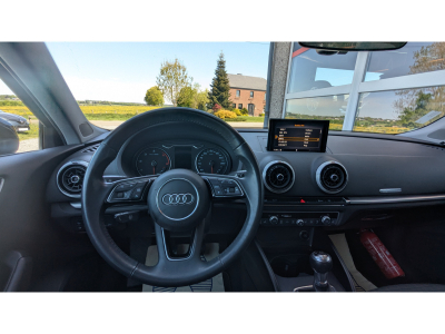 Audi A3 SPORTBACK 30TDI SPORT GPS BLUETOOTH SIEGES CHAUFF