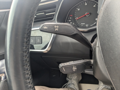 Audi A6 35 TDI S-TRONIC CUIR GPS LED ATTELAGE PIVOTANT