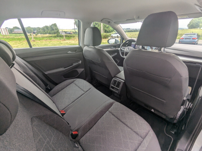 Volkswagen Golf 2.0 TDI CARPLAY GPS LED APS AV/ARR