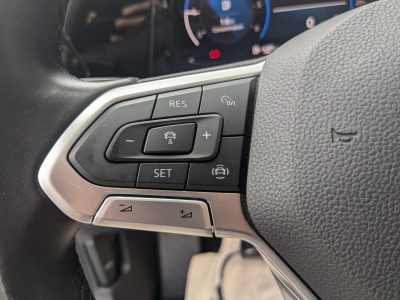 Volkswagen Golf 2.0 TDI CARPLAY GPS LED APS AV/ARR