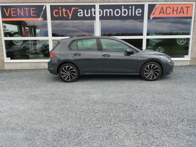 Volkswagen Golf 1.5 TSI DSG CARPLAY GPS LED APS AV/ARR