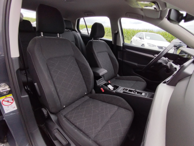 Volkswagen Golf 1.5 TSI DSG CARPLAY GPS LED APS AV/ARR