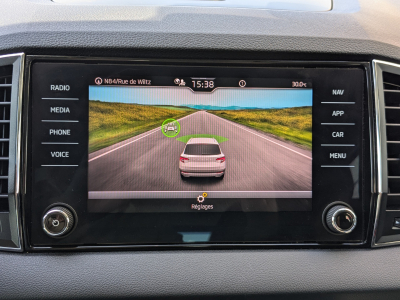 Skoda Karoq 1.6 TDI DSG CARPLAY GPS SIEGES SPORT CAMERA