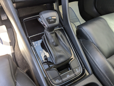 Skoda Karoq 1.6 TDI DSG CARPLAY GPS SIEGES SPORT CAMERA