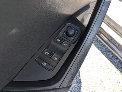 Skoda Karoq 1.6 TDI DSG CARPLAY GPS SIEGES SPORT CAMERA