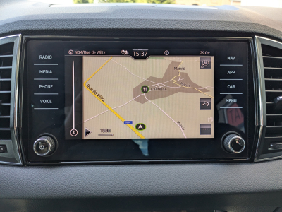 Skoda Karoq 1.6 TDI DSG CARPLAY GPS SIEGES SPORT CAMERA