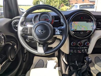 MINI Cooper 1.5 CARPLAY TOIT PANO OUV GPS LED SIEGES SPORT