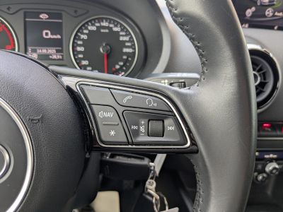 Audi A3 35 TDI S-TRONIC GPS BLUETOOTH ATTACHE REMO