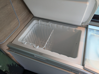 Volkswagen T6.1 California 2.0 TDI DSG 4MOTION CARPLAY DOUCHE CUISINE 2 COUCHETTES