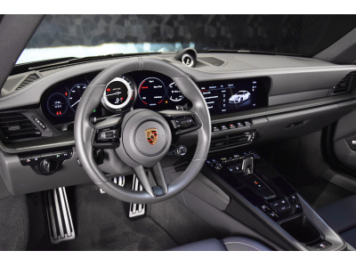 Porsche 992 Carrera 4 GTS Coupé PDK