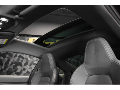 Porsche 992 Carrera 4 GTS Coupé PDK