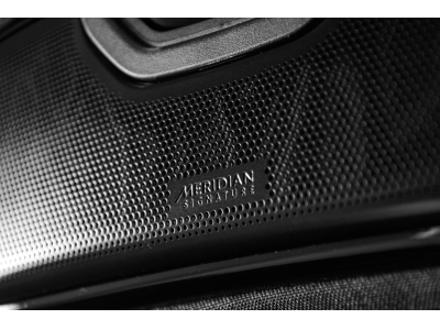 Land-Rover Range Rover SV P530 4.4 V8 LWB