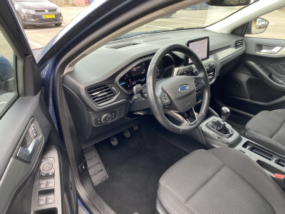 Ford Focus 1,5d EcoBlue 120cv Titanium Pack Head Up & B&O AHK