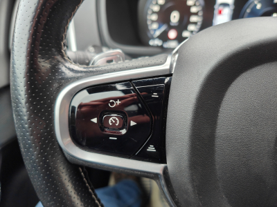 Volvo XC90 D5 R-DESIGN AWD 7PLACES TOIT PANO CARPLAY CAMERA 360