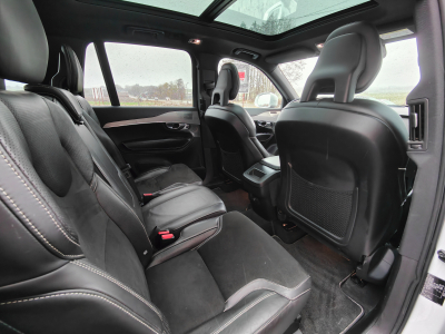 Volvo XC90 D5 R-DESIGN AWD 7PLACES TOIT PANO CARPLAY CAMERA 360