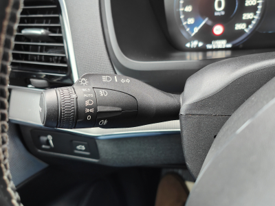 Volvo XC90 D5 R-DESIGN AWD 7PLACES TOIT PANO CARPLAY CAMERA 360