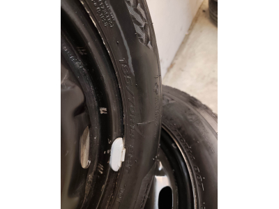 Jantes acier + Pneus hiver 14