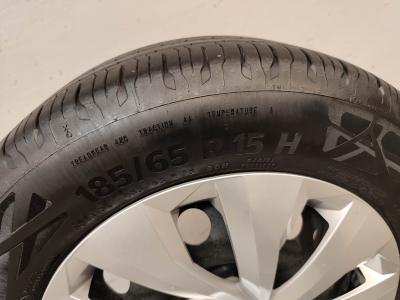 Jantes acier + Pneus été 15