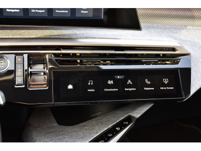 Peugeot 5008 Hybrid 145 GT e-DSC6