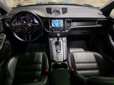 Porsche Macan GTS PACK CHRONO BOSE PANO LED CUIR NAVI 1 HAND FULL SERVICE PORSCHE